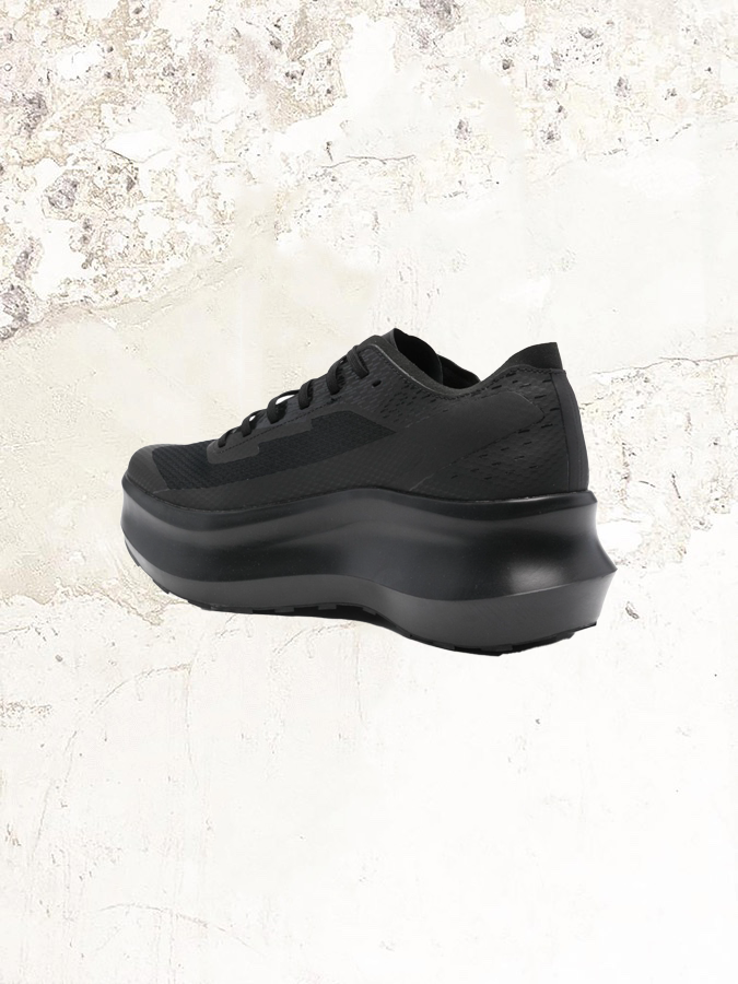 COMME DES GARCONS X SALOMON PHANTASM SNEAKERS MDE