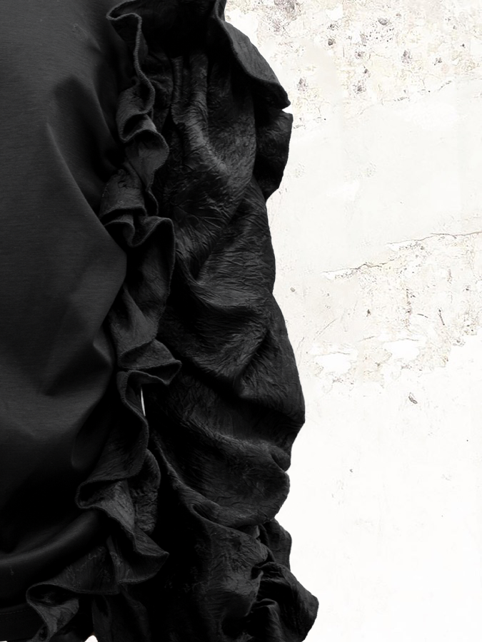 Noir Kei Ninomiya ruffled long sleeve t-shirt