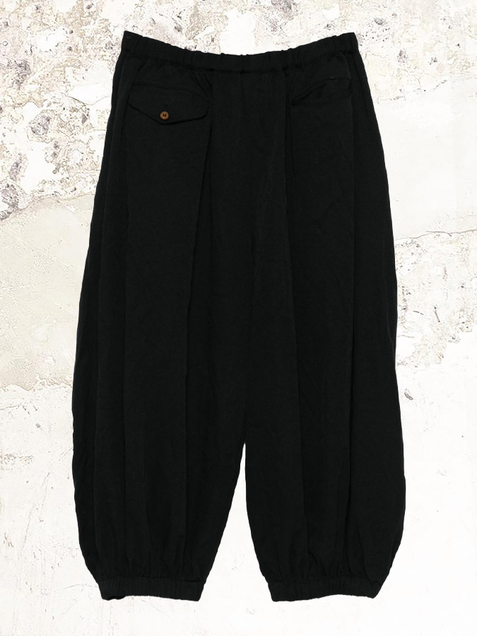 Black Comme Des Garçons pleat-detail trousers