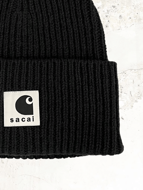 sacai X Carhartt WIP geripptes Logo-Beanie
